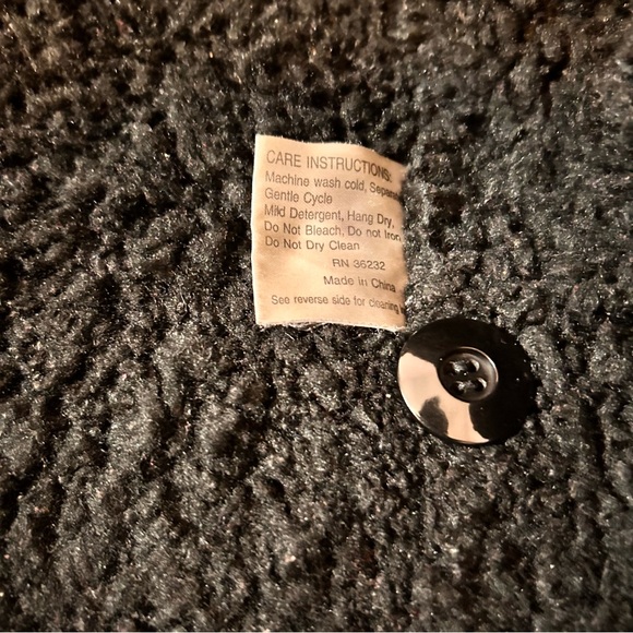 Gallery Woman Black Faux Suede Coat - Size 1X - Picture 12 of 14